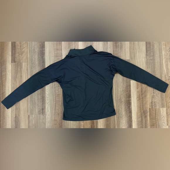 Nike Women’s Dark Gray Dri-FIT Running Pullover - Picture 4 of 4